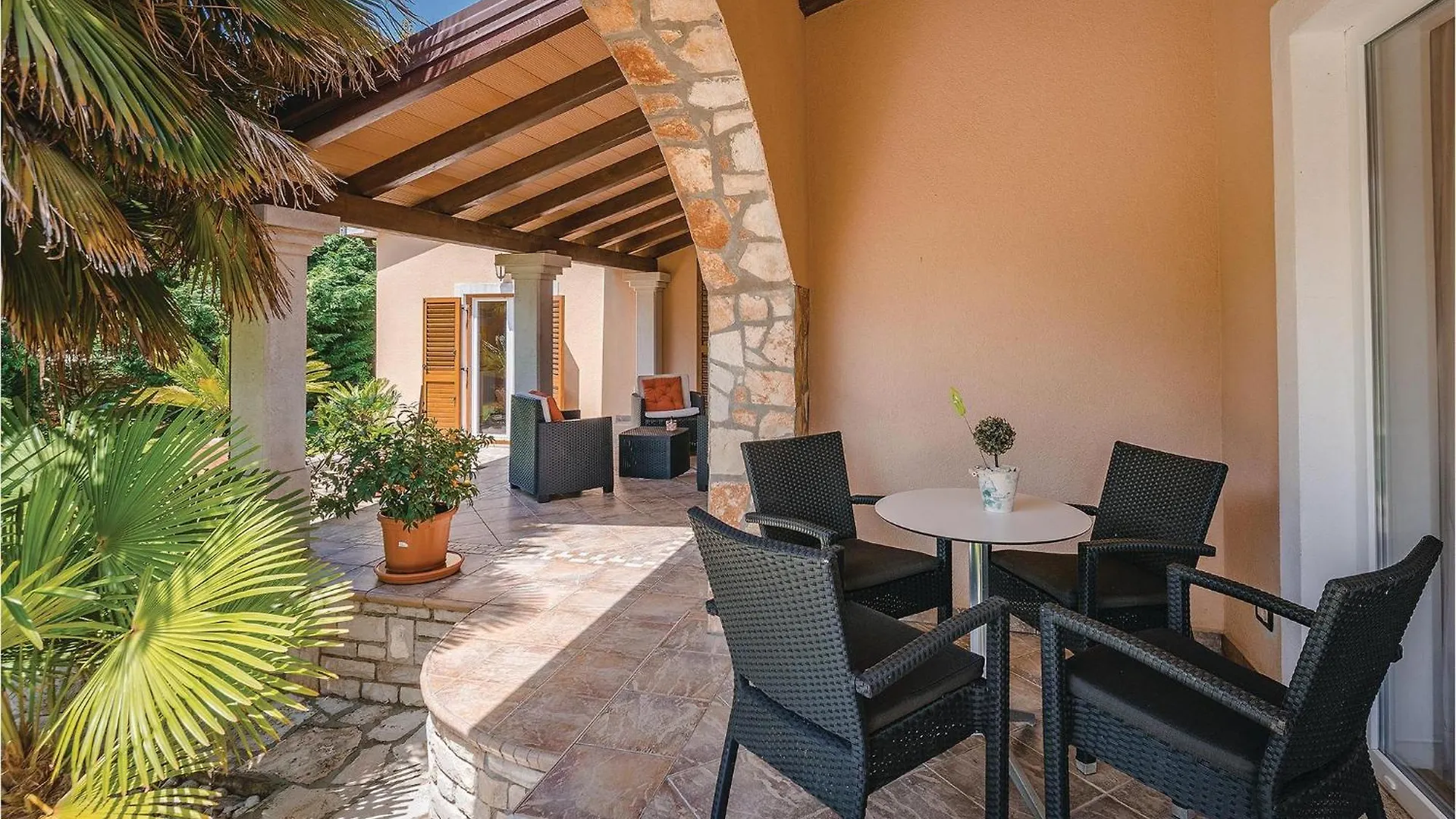 Gorgeous Home In Labin With Kitchen Дом отдыха Лабин